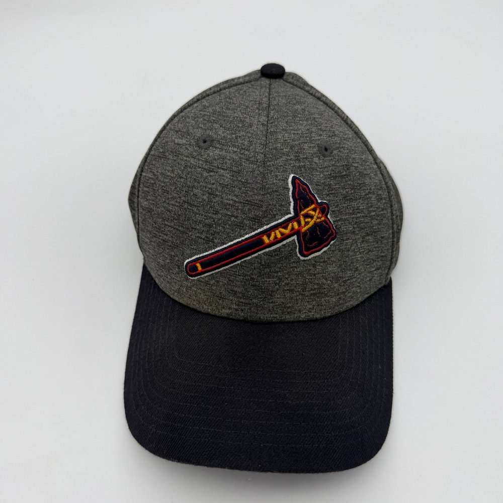 New Era 39THIRTY Atlanta Braves Hat Gray Navy Blue Tomahawk Stretch Fit M/L